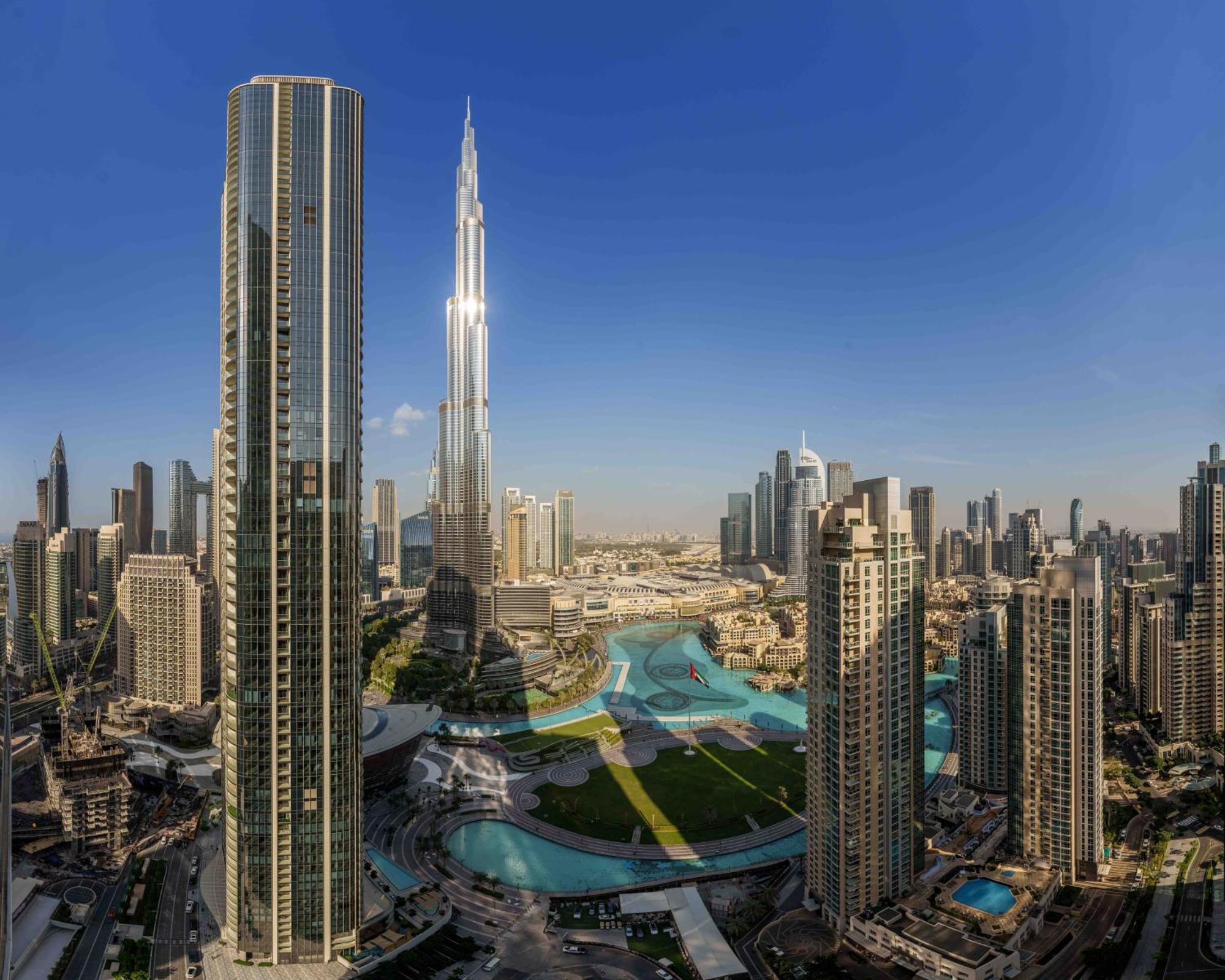 Maison Privee - Ultimate Living With Front-Row Views Of Burj Khalifa & Dubai Fountains Екстериор снимка